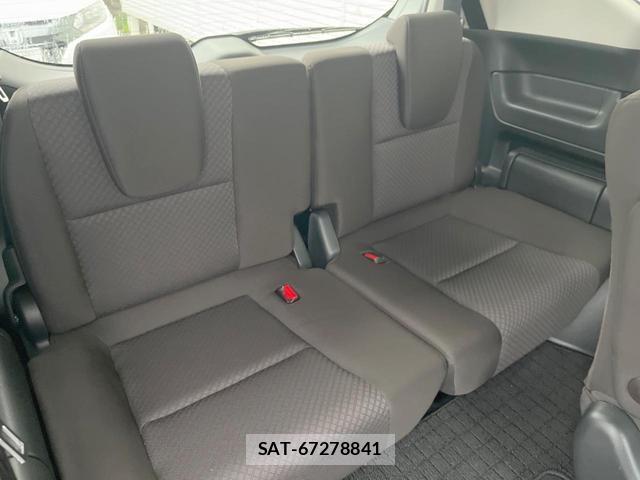 Honda FREED HYBRID 2021-11 8817811-8