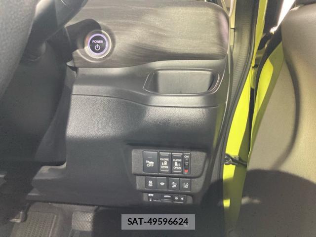 Honda FREED 2018-06 8812413-7