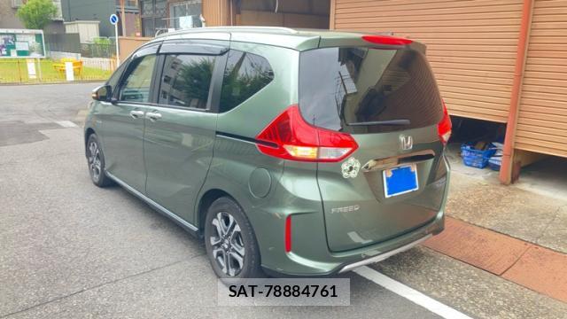 Honda FREED 2022-03 8814098-1