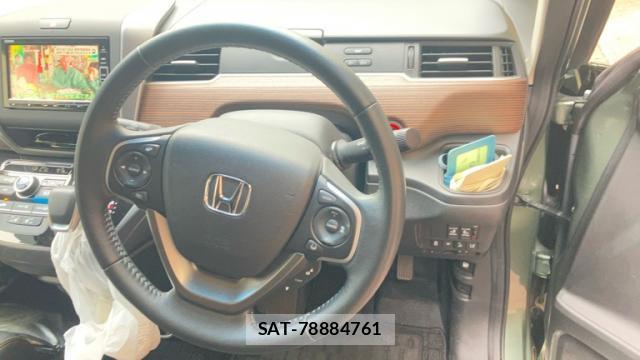 Honda FREED 2022-03 8814098-18