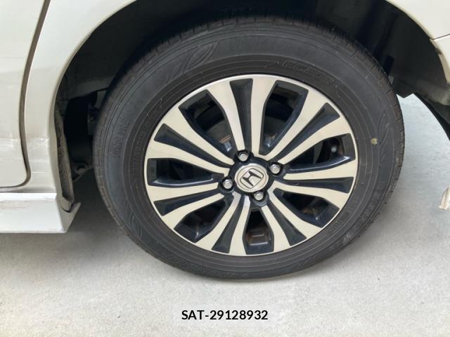 Honda FREED 2014-09 8814752-4