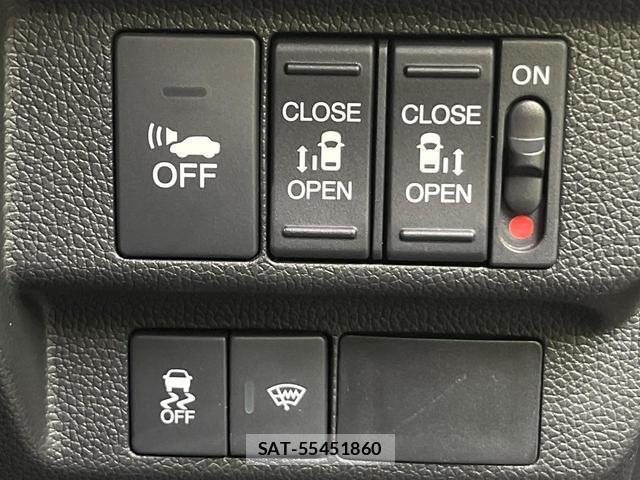 Honda FREED 2017-09 8817045-2
