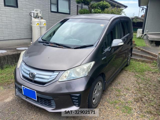 Honda FREED 2013-10 8817153-1
