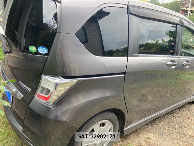 Honda FREED 2013-10 8817153-12
