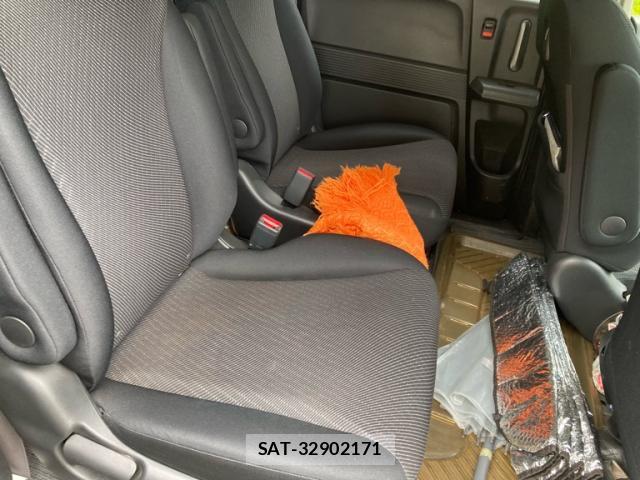 Honda FREED 2013-10 8817153-4