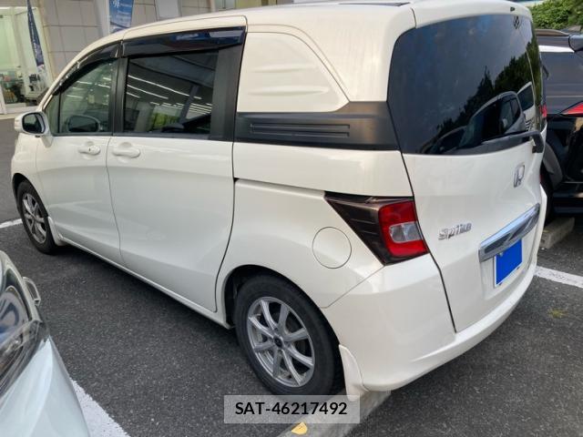 Honda FREED SPIKE 2012-10 8813749-13