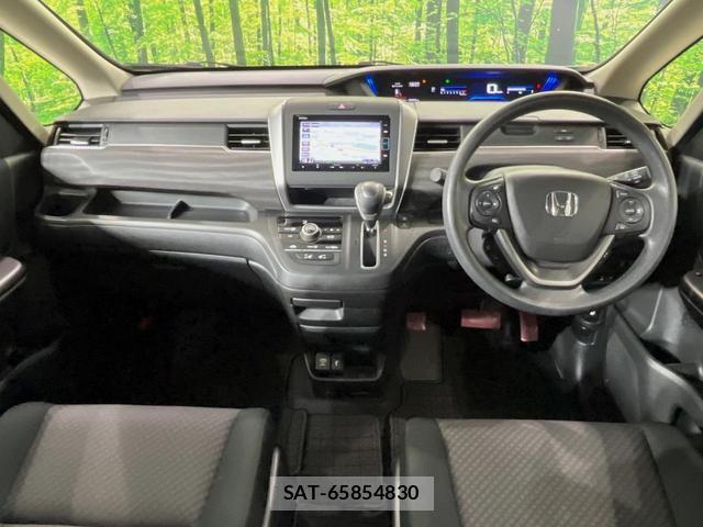 Honda FREED 2023-02 8812925-1
