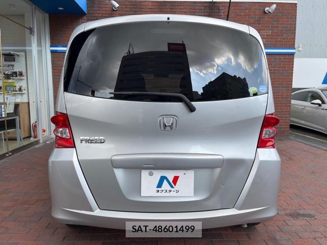 Honda FREED 2011-07 8813141-15