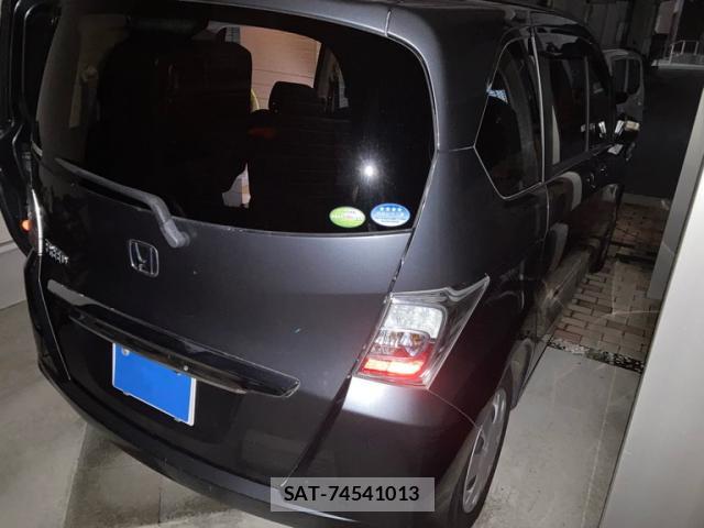 Honda FREED 2012-02 8813371-1