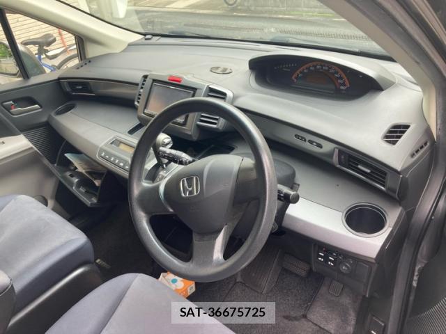 Honda FREED 2010-01 8813499-10