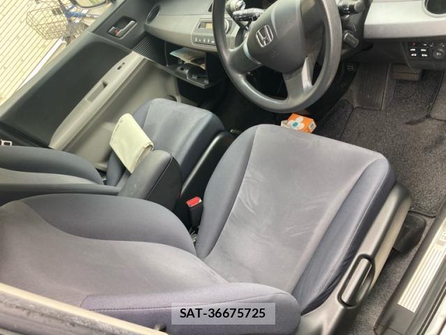 Honda FREED 2010-01 8813499-11