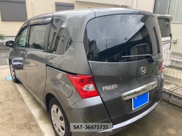 Honda FREED 2010-01 8813499-13