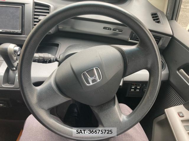 Honda FREED 2010-01 8813499-15