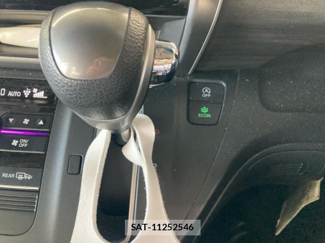 Honda FREED 2017-10 8813605-15