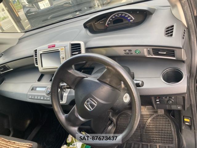 Honda FREED 2011-10 8813651-11