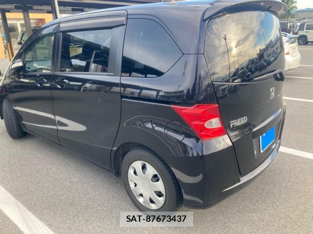 Honda FREED 2011-10 8813651-3