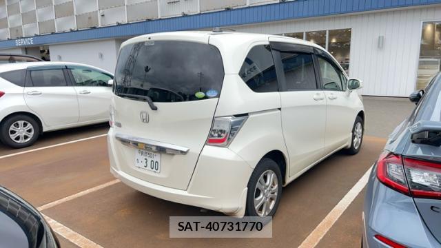 Honda FREED 2012-01 8813736-13