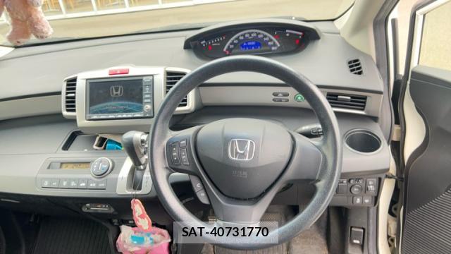 Honda FREED 2012-01 8813736-15
