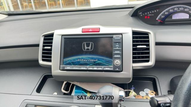 Honda FREED 2012-01 8813736-18