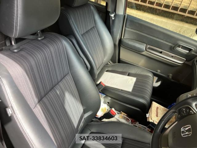 Honda FREED 2016-09 8813846-10