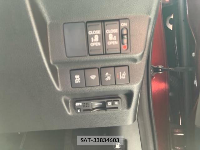 Honda FREED 2016-09 8813846-5