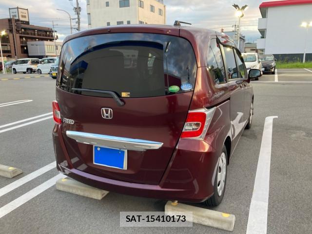 Honda FREED 2016-02 8813902-12