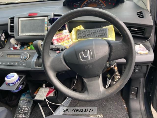 Honda FREED 2009-10 8814088-17
