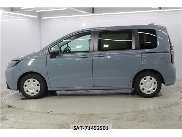 Honda FREED 2025-01 8814324-7