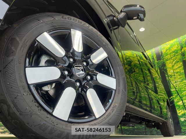 Honda FREED 2026-08 8815787-12