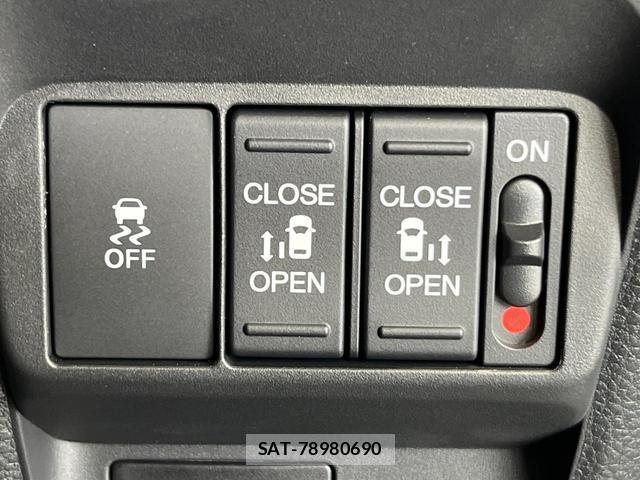 Honda FREED 2025-06 8815792-6