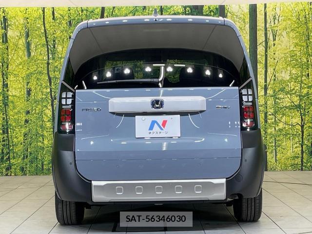Honda FREED 2025-10 8815930-14