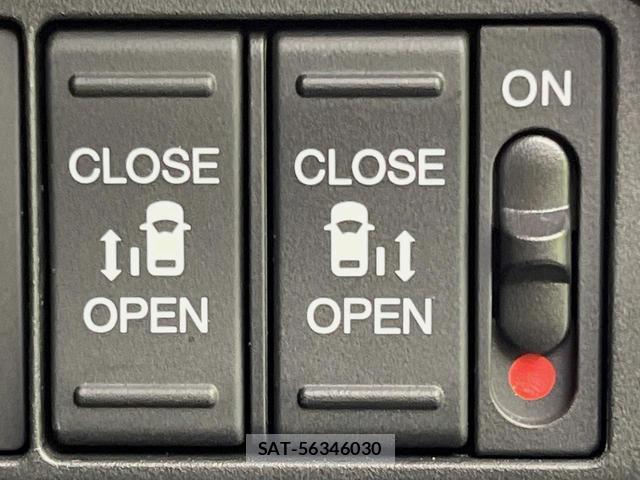 Honda FREED 2025-10 8815930-4