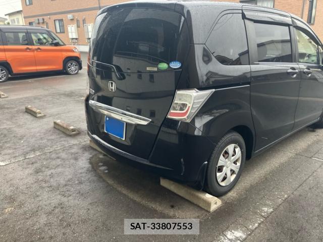 Honda FREED 2012-11 8816334-2