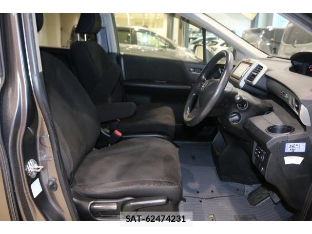 Honda FREED 2014-08 8817303-5