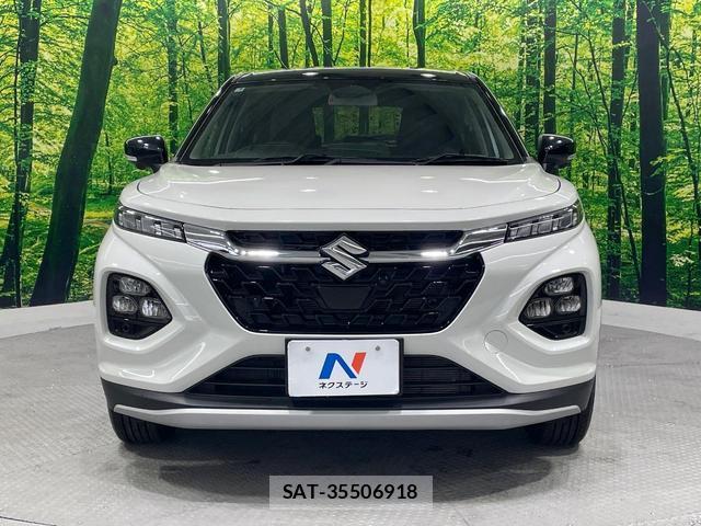 Suzuki Fronx 2025-09 8812258-13