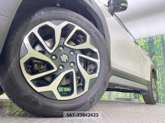 Suzuki Fronx 2024-11 8813996-12