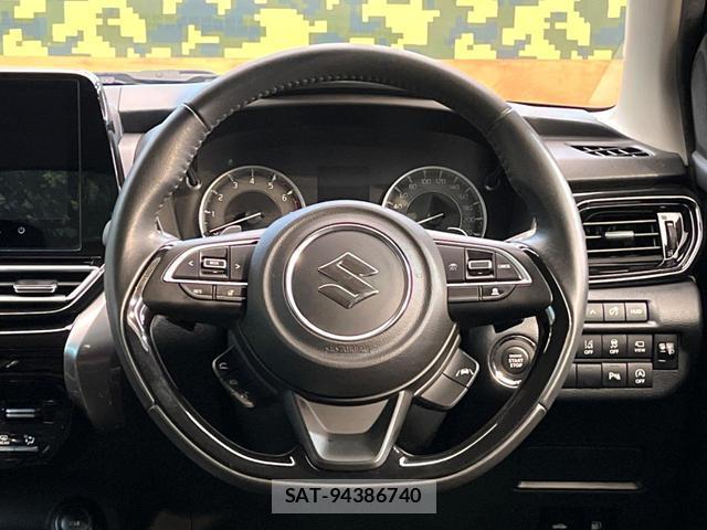 Suzuki Fronx 2025-10 8814161-10