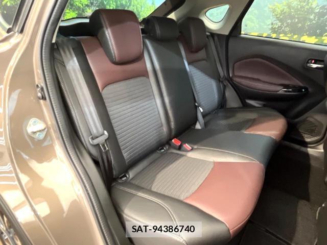Suzuki Fronx 2025-10 8814161-8