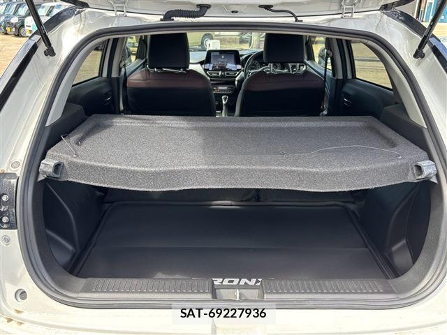 Suzuki Fronx 2025-01 8814719-7