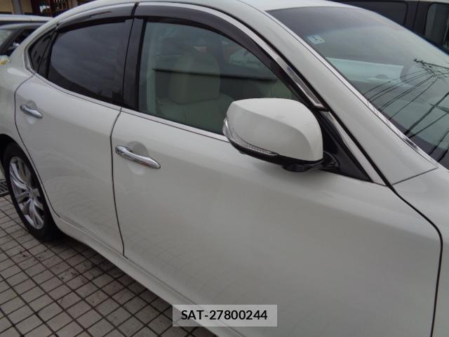 Nissan FUGA HYBRID 2018-01 8813315-10