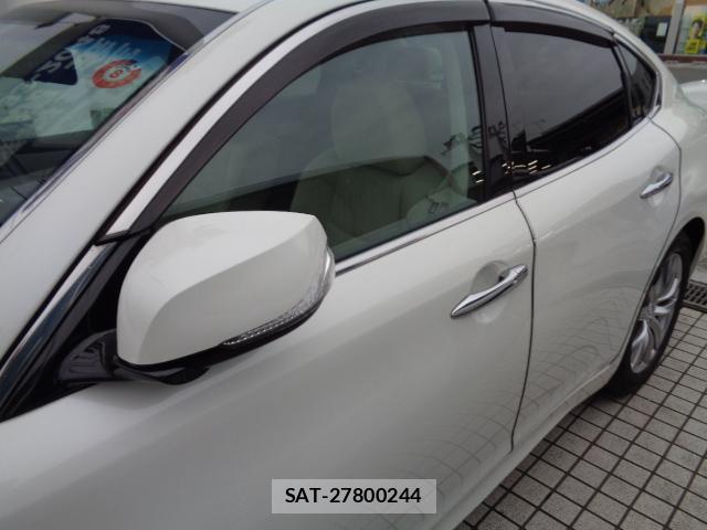 Nissan FUGA HYBRID 2018-01 8813315-11
