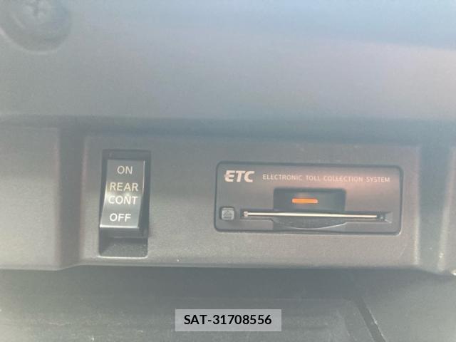 Nissan FUGA HYBRID 2013-11 8815117-16