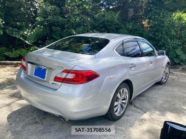 Nissan FUGA HYBRID 2013-11 8815117-2