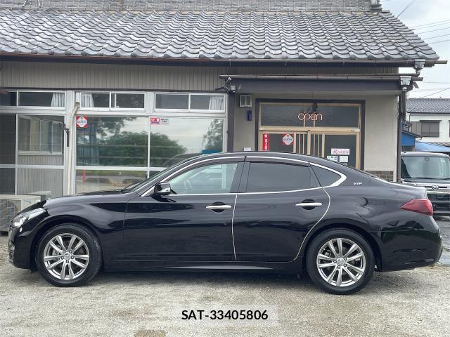 Nissan FUGA 2018-08 8815192-10