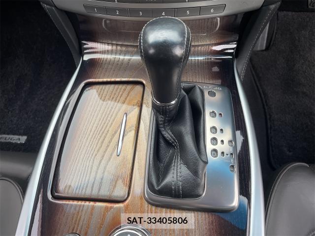Nissan FUGA 2018-08 8815192-15
