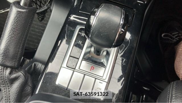 Mercedes Benz G-CLASS 2018-01 8815558-14