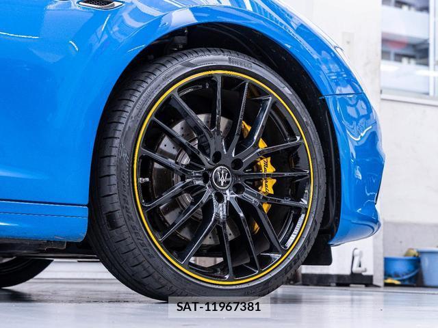 Maserati GHIBLI 2021-10 8814836-6