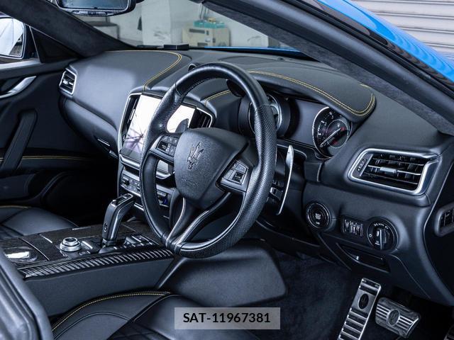 Maserati GHIBLI 2021-10 8814836-9
