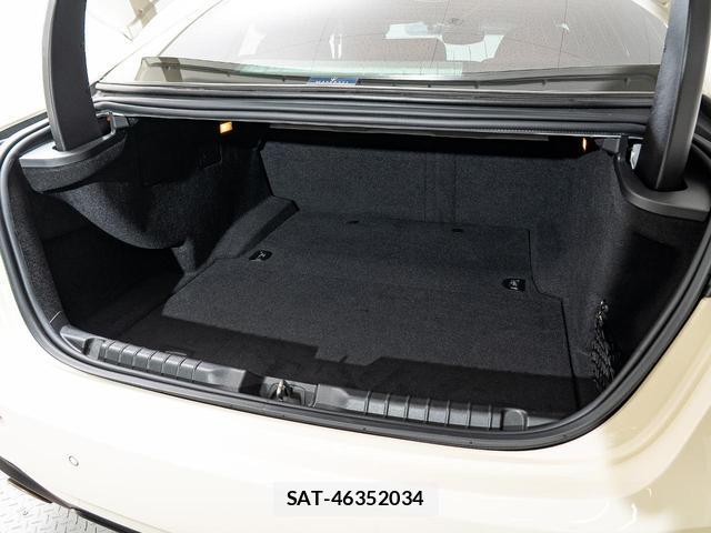 Maserati GHIBLI 2018-09 8815055-18