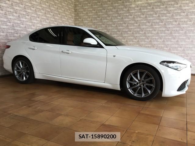 ALFA ROMEO Giulia 2022-05 8817057-7